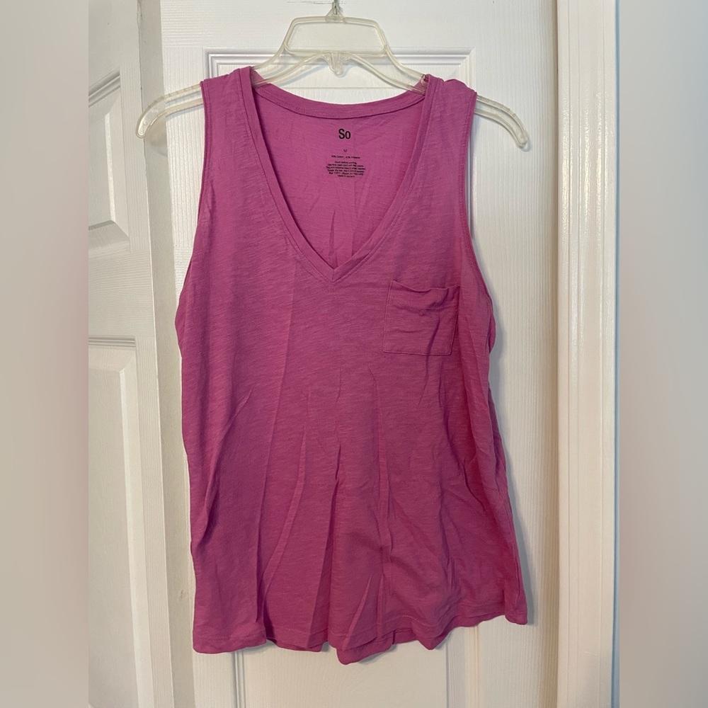 SO Women's Purple V-Neck Tank Top with Pocket